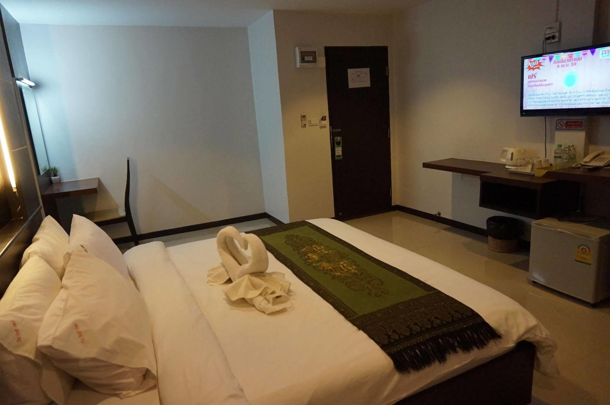 The Next Grand Hotel Khon Kaen Exterior foto